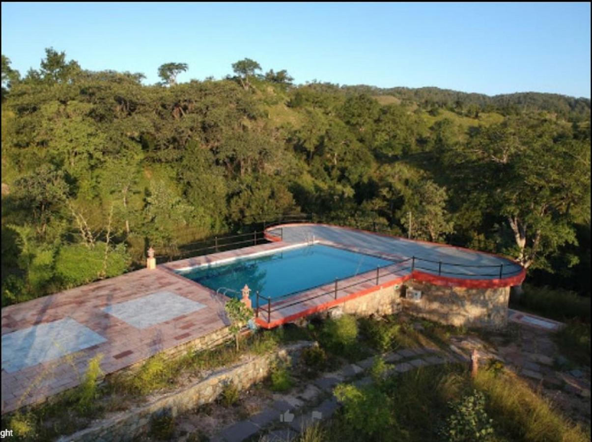 קומבלגרה The Sky Imperial Jungle Camp Resort מראה חיצוני תמונה