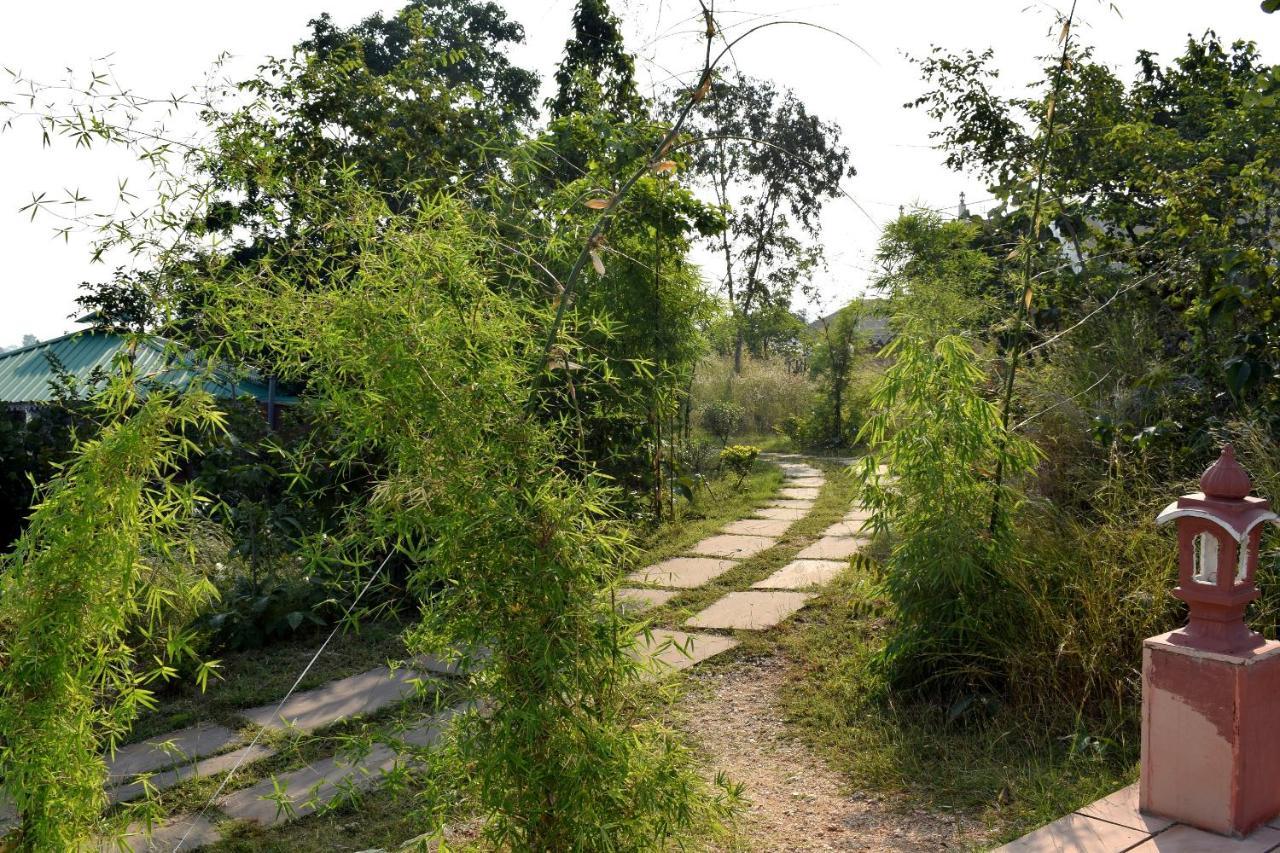 קומבלגרה The Sky Imperial Jungle Camp Resort מראה חיצוני תמונה