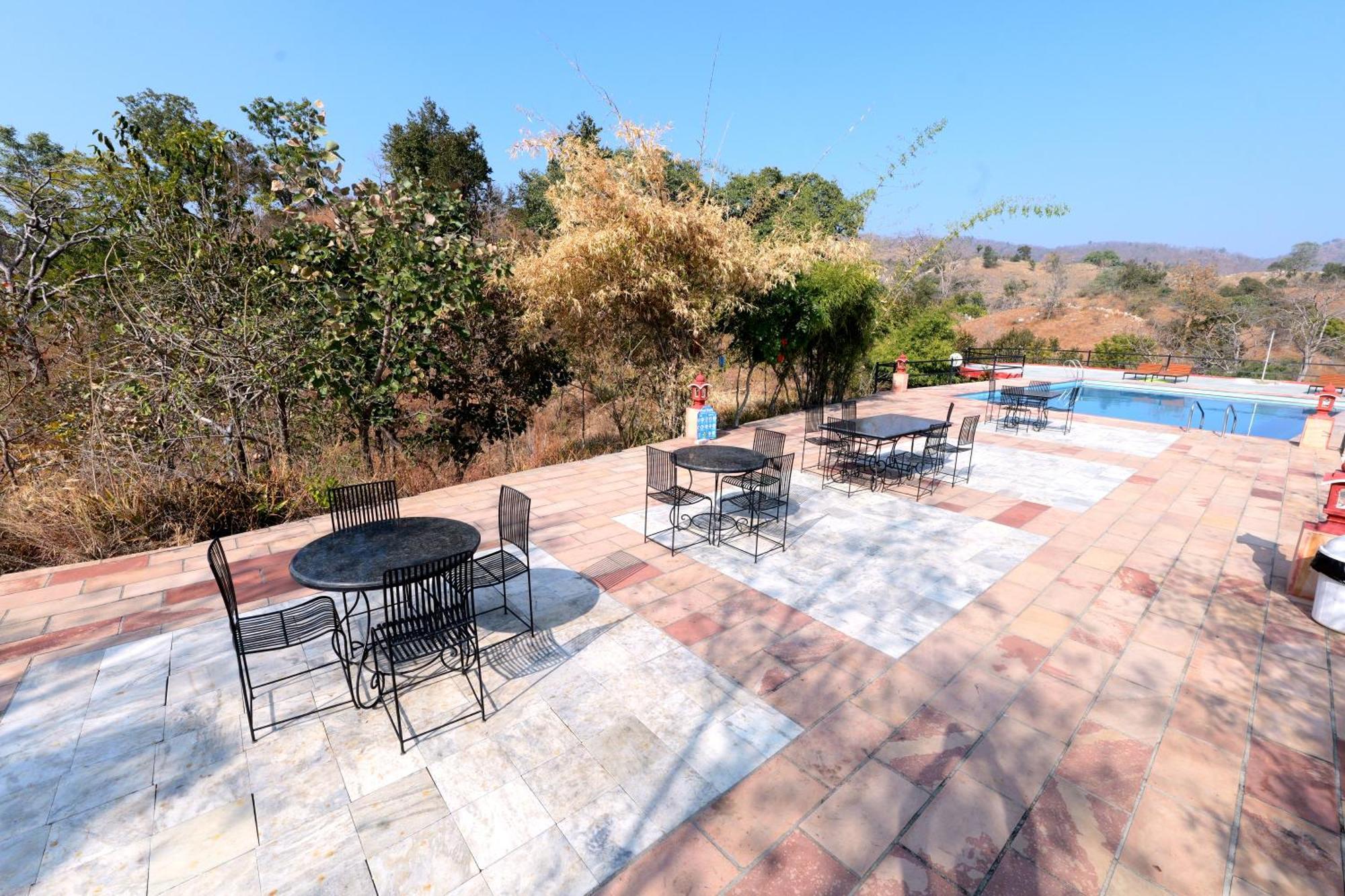 קומבלגרה The Sky Imperial Jungle Camp Resort מראה חיצוני תמונה