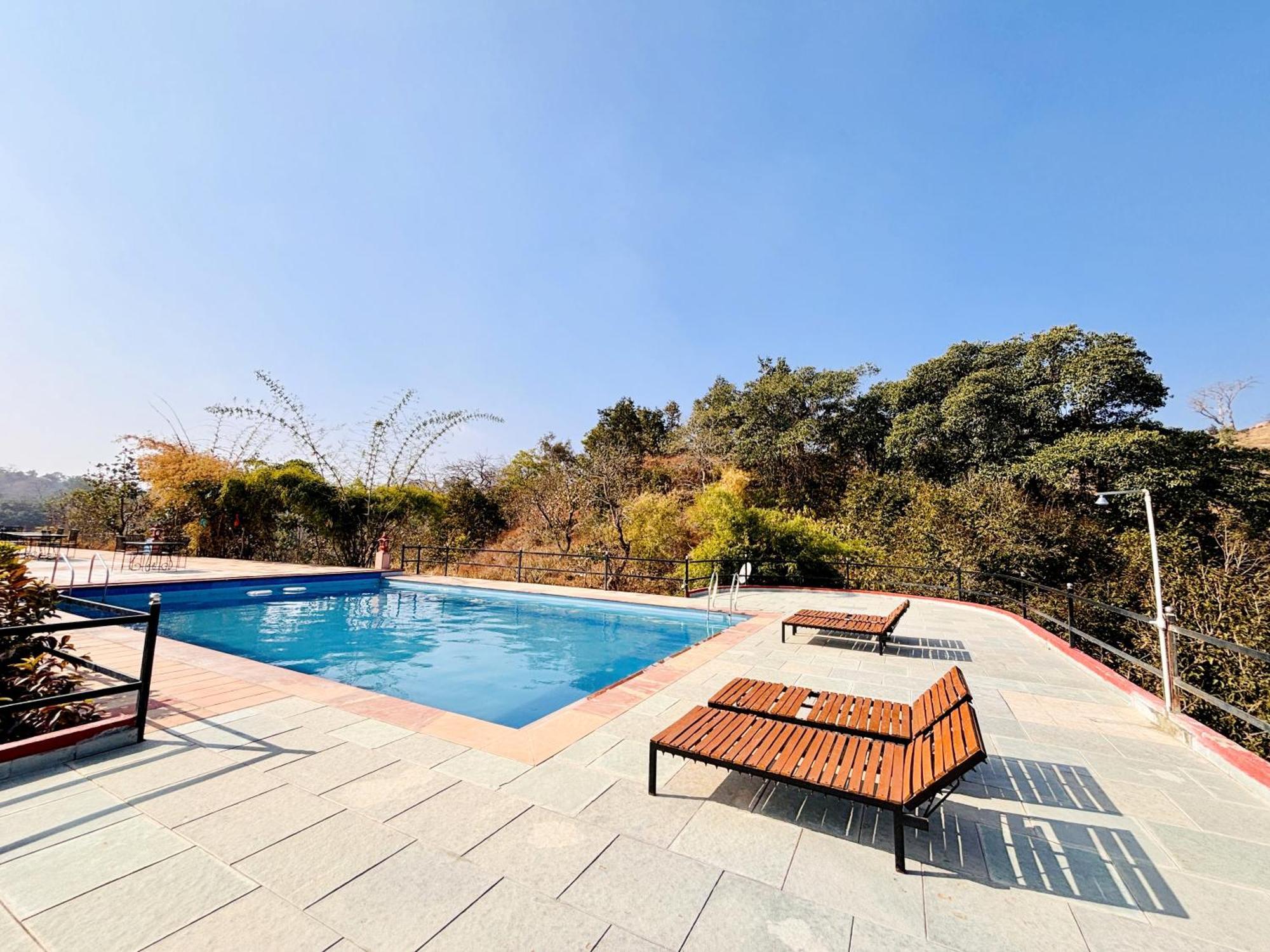 קומבלגרה The Sky Imperial Jungle Camp Resort מראה חיצוני תמונה